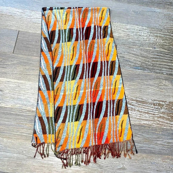 Accessories - Scarf 